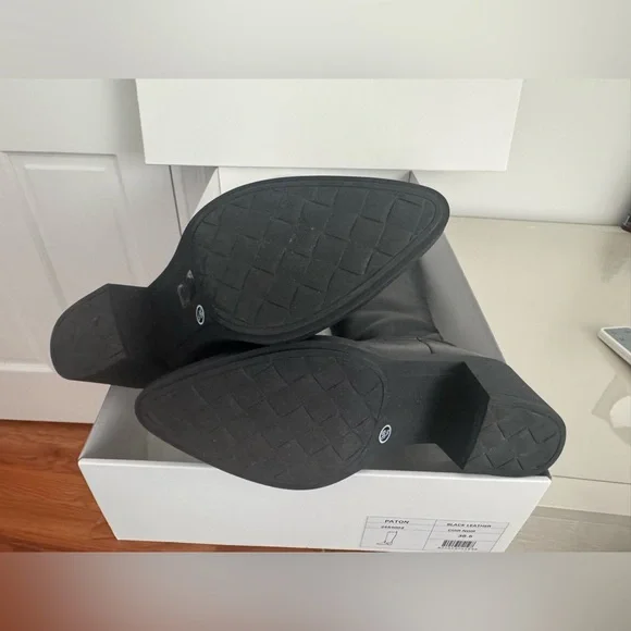 Brand New! La Canadienne Paton Black Leather size 38.5 - Picture 4 of 5